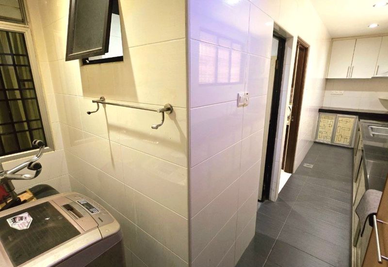 TAMAN BERCHAM TROPICANA