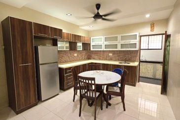 TAMAN BERCHAM TROPICANA