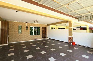 TAMAN BERCHAM TROPICANA