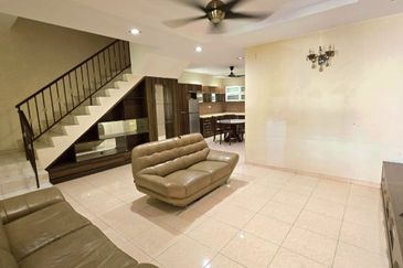 TAMAN BERCHAM TROPICANA