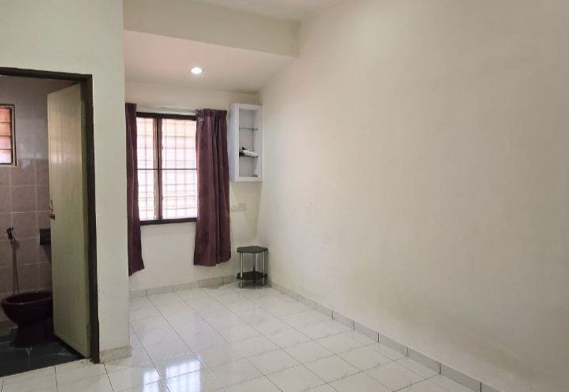 TAMAN BERCHAM TROPICANA