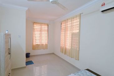 Kuala Kangsar Bukit Merchu Freehold 2 Storey Terrace Intermediate Corner House With Huge Land 