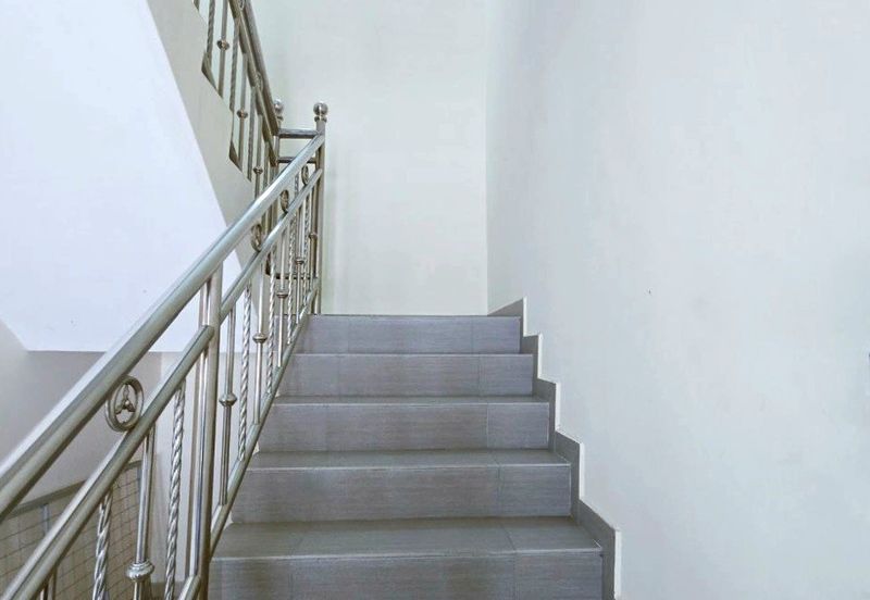 Kuala Kangsar Bukit Merchu Freehold 2 Storey Terrace Intermediate Corner House With Huge Land 