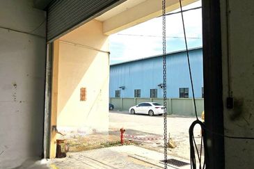 Kawasan Perindustrian Menglembu Good Condition 1.5 Storey Terrace Factory With 3 Bathrooms 