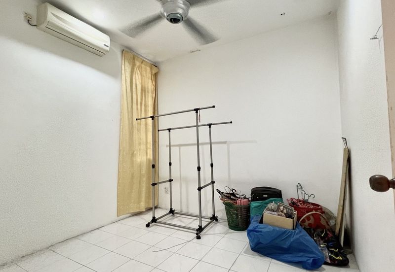 Panorama Lapangan Perdana