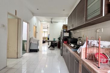 Panorama Lapangan Perdana