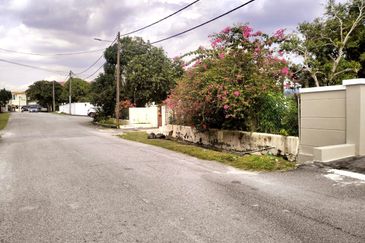 Victoria Park Jalan Kampar Prime Residential Land Near Perak Girl School 