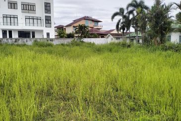 Victoria Park Jalan Kampar Prime Residential Land Near Perak Girl School 