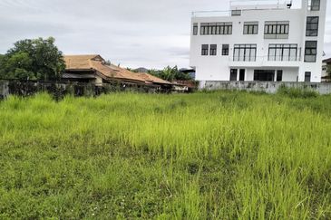 Victoria Park Jalan Kampar Prime Residential Land Near Perak Girl School 