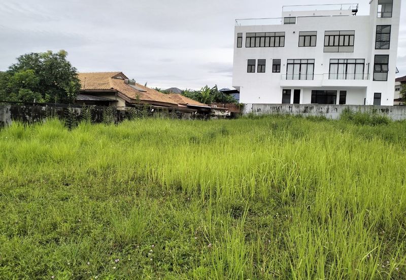 Victoria Park Jalan Kampar Prime Residential Land Near Perak Girl School 