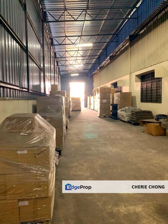 Kawasan Perindustrian Sri Rapat Fully Covered Semi-D Factory Easy Access To Simpang Pulai Toll Nearby Botani Song Choon Gunung Rapat , Perak, Ipoh