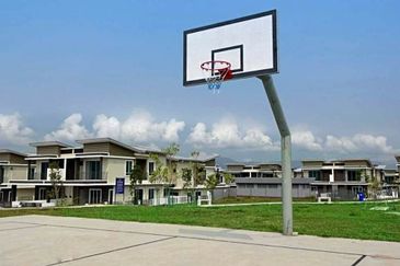 Green Park Lapangan Perdana Nice Spacious 2 Storey Semi-D House Gated Guarded Easy Access Botani Gunung Rapat Station 18