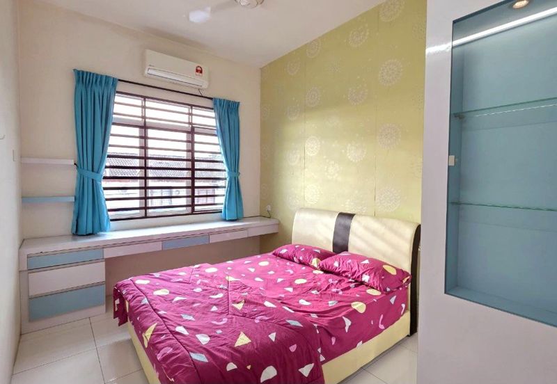 East Gate Bercham Nice Spacious 2 Storey Terrace House Gated Guarded Fully Aircond Easy Access Ipoh Garden 