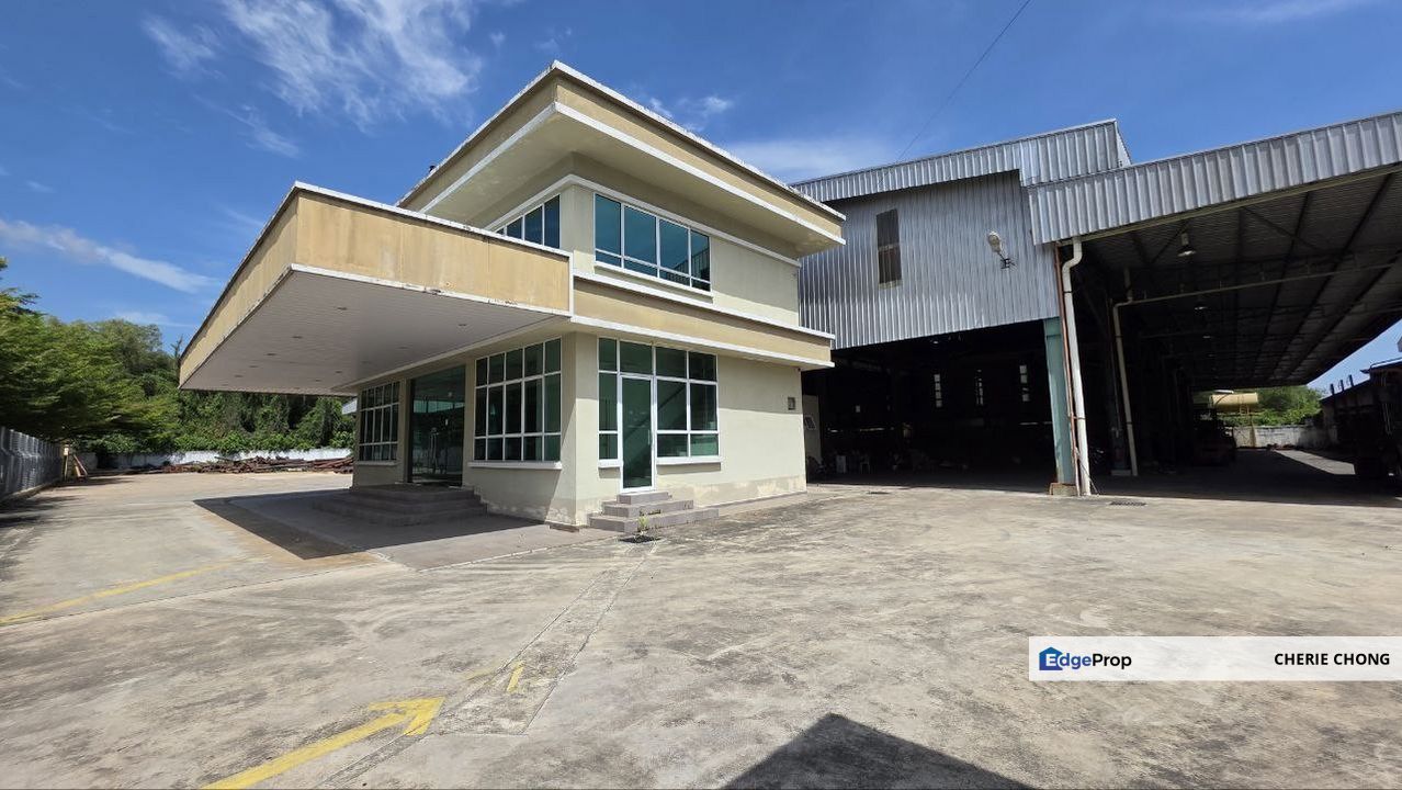 Batu Gajah Perdana Spacious Detached Factory With 2 Storey Office High Power Supply Popular Demand , Perak, Pusing