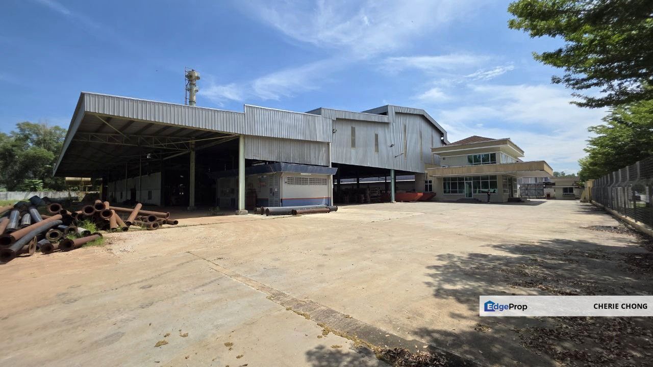 Batu Gajah Perdana Spacious Detached Factory With 2 Storey Office High Power Supply Popular Demand , Perak, Pusing