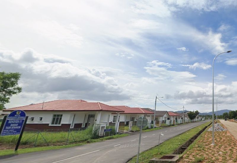 Bandar Tasik Senangin