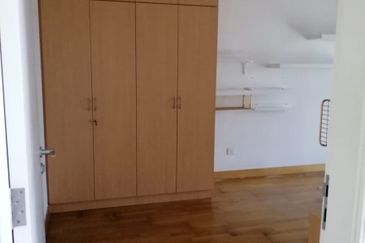 Teega Suites @ Puteri Harbour