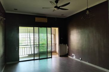 Avenue 2, Lake Valley