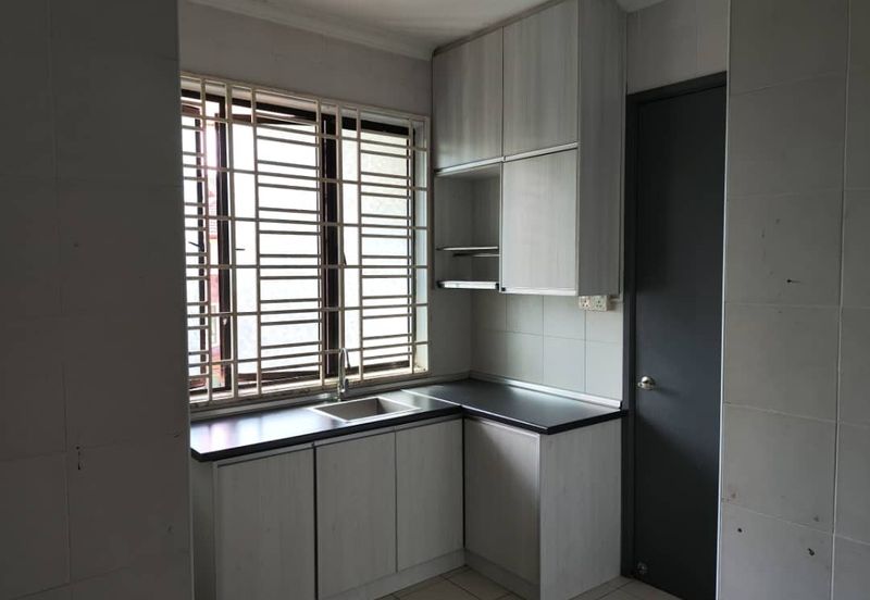 Avenue 2, Lake Valley