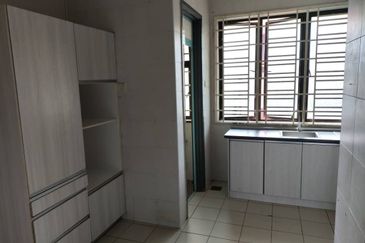 Avenue 2, Lake Valley