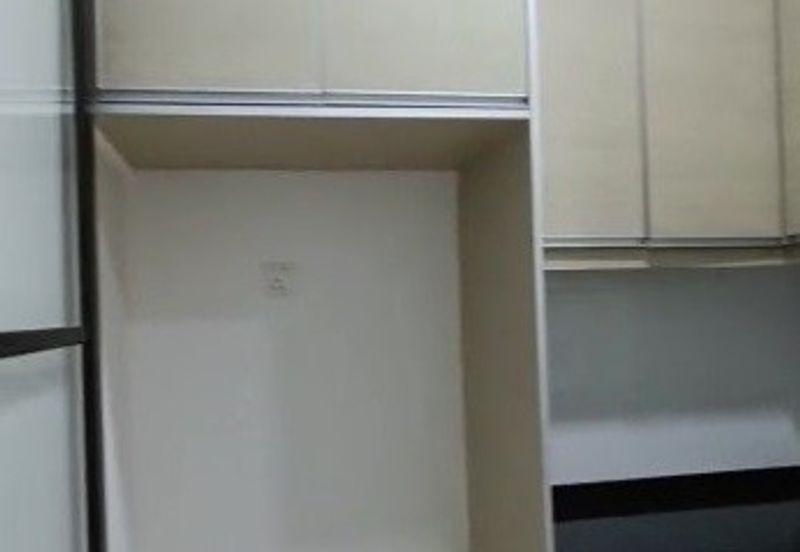 Avenue 2, Lake Valley