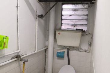 Flat Taman Alam Jaya Flat For Sale