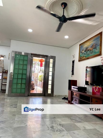 Renovated End Lot Taman Cempaka Terrace Non Bumi Lot For Sale, Selangor, Ampang