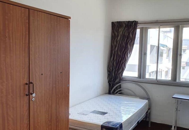 Baiduri Apartment @ Desa Pandan