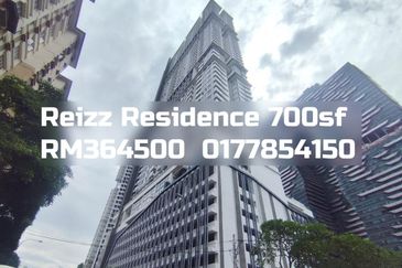 Reizz Residence