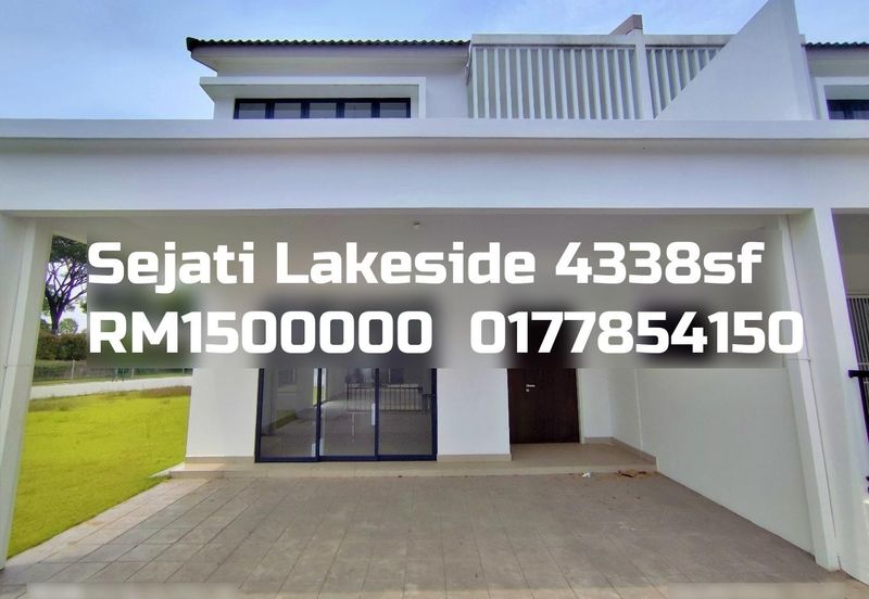Sejati Lakeside