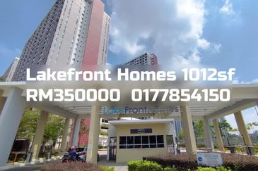 PR1MA Lakefront Homes