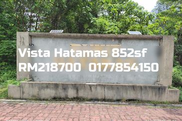 Vista Hatamas Apartment