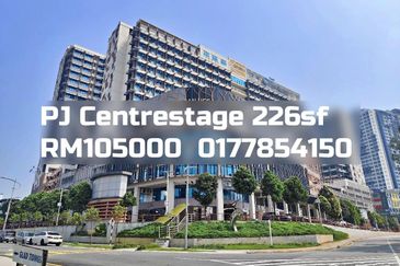 Pj Centrestage Condominium