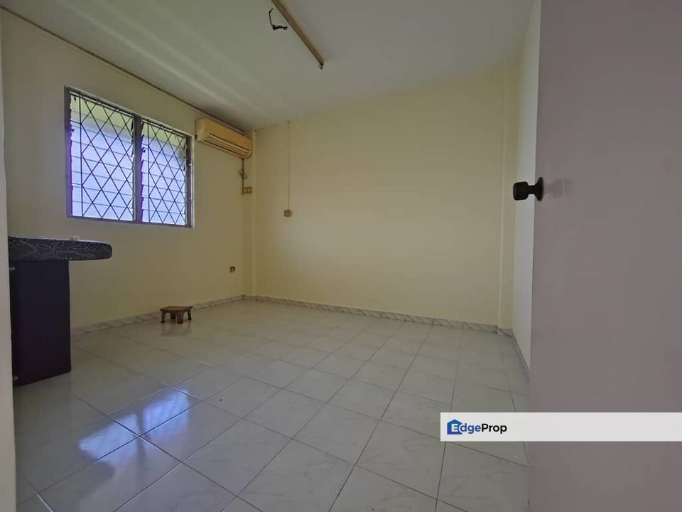 Taman Daya Flat Jalan Bertam 16 for Rental RM600 By EVANNE WAN