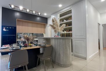 Gravit8 @ Klang South