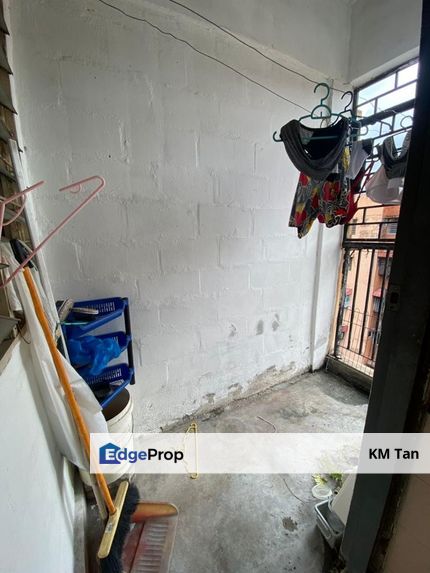 Miharja Flat ( LRT MIHARJA ) Jalan Loke Yew Taman Miharja BELOW MARKET PRICE, Kuala Lumpur, Cheras