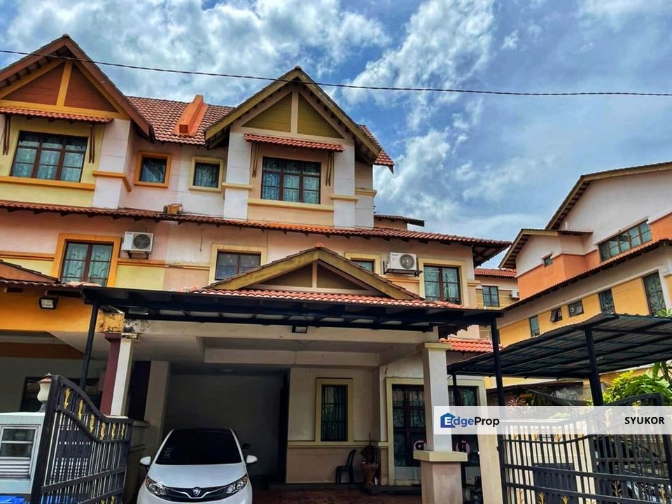 RENOVATED SEMIDETACHED TRIPLE STOREY, SECTION 27, SHAH ALAM for Sale
