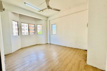 Amazing Height Apartment