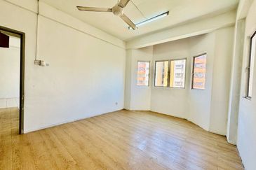 Amazing Height Apartment