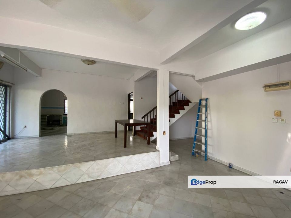 Taman Sri Kulai Baru, Double Storey SemiD House For Sale for Sale