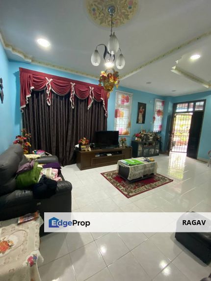 FOR SALE DOUBLE STOREY ENDLOT KULAI BANDAR PUTRA, Johor, Kulai