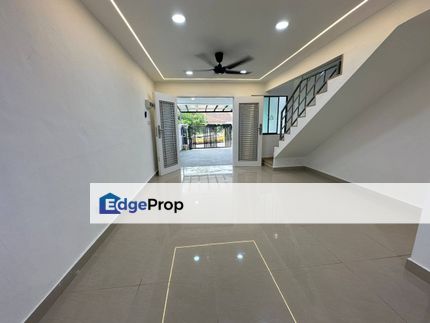 For Sale: 2.5 Storey Terrace House in Senai Taman Scientex Utama, Johor, Senai