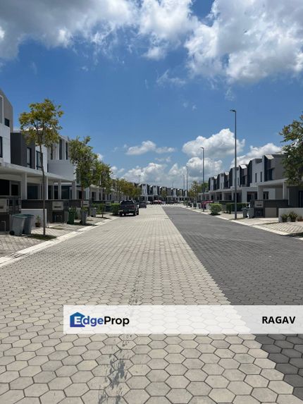 Sunway Citrine Lakehomes Townhouse For Sale, Johor, 