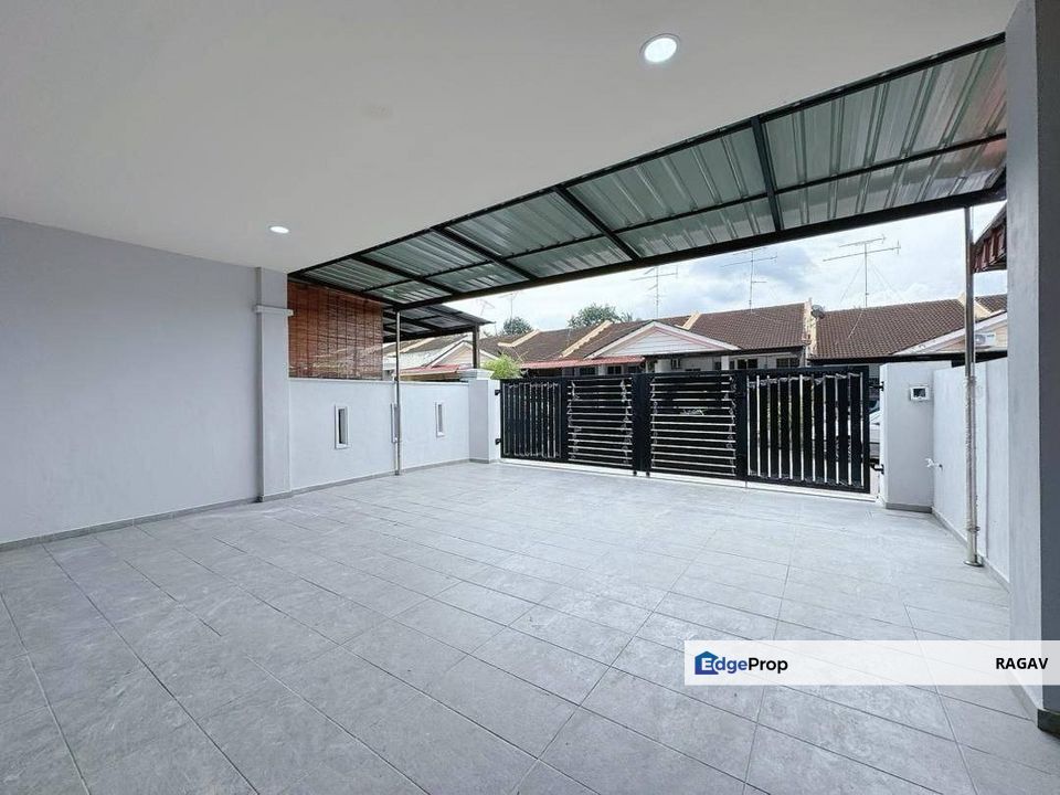 Taman Putri Kulai Single Storey Terrace House For Sale for Sale RM448