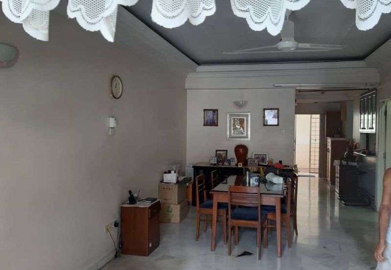 La Villas Condominium