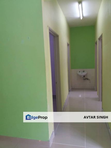 Baiduri Court Apartment For Sale, Selangor, Puchong