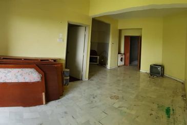 Chazara Apartments, Persiaran Meranti Utara