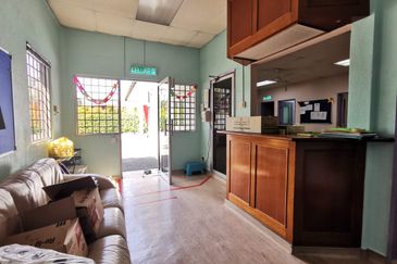 Titiwangsa Spacious Single Storey Bungalow For Sale