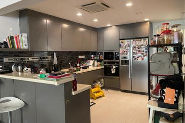 Sri Murni Condominium