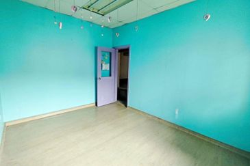 Titiwangsa Spacious Single Storey Bungalow For Sale